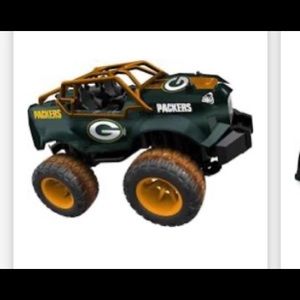 Meet your Posher, Lilly